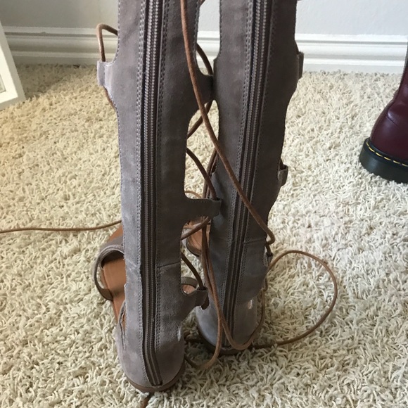 Gladiators by Jeffrey Campbell - Picture 7 of 8